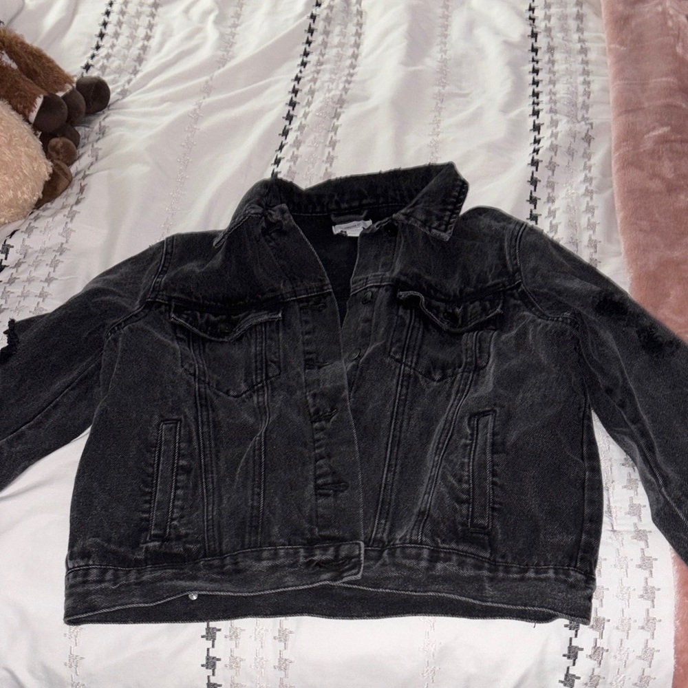 Forever 21 Black Washed Denim Jean Jacket